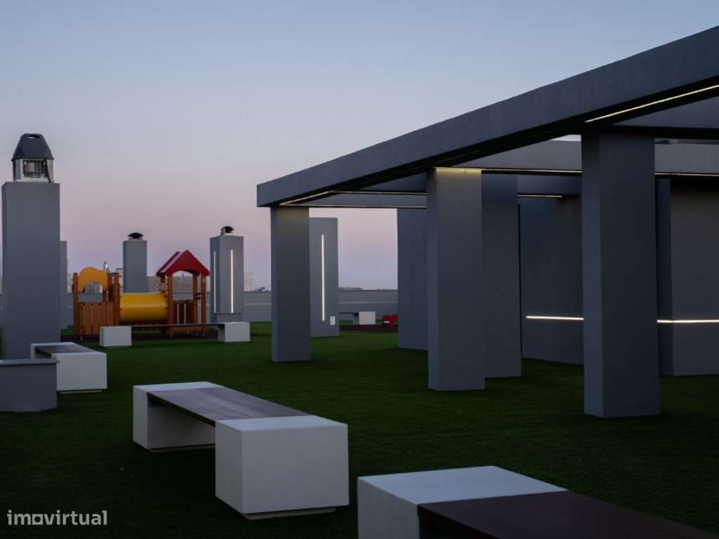 Apartamento T4 com 2 frentes, novo, com churrasqueira; piscina e pl...-20