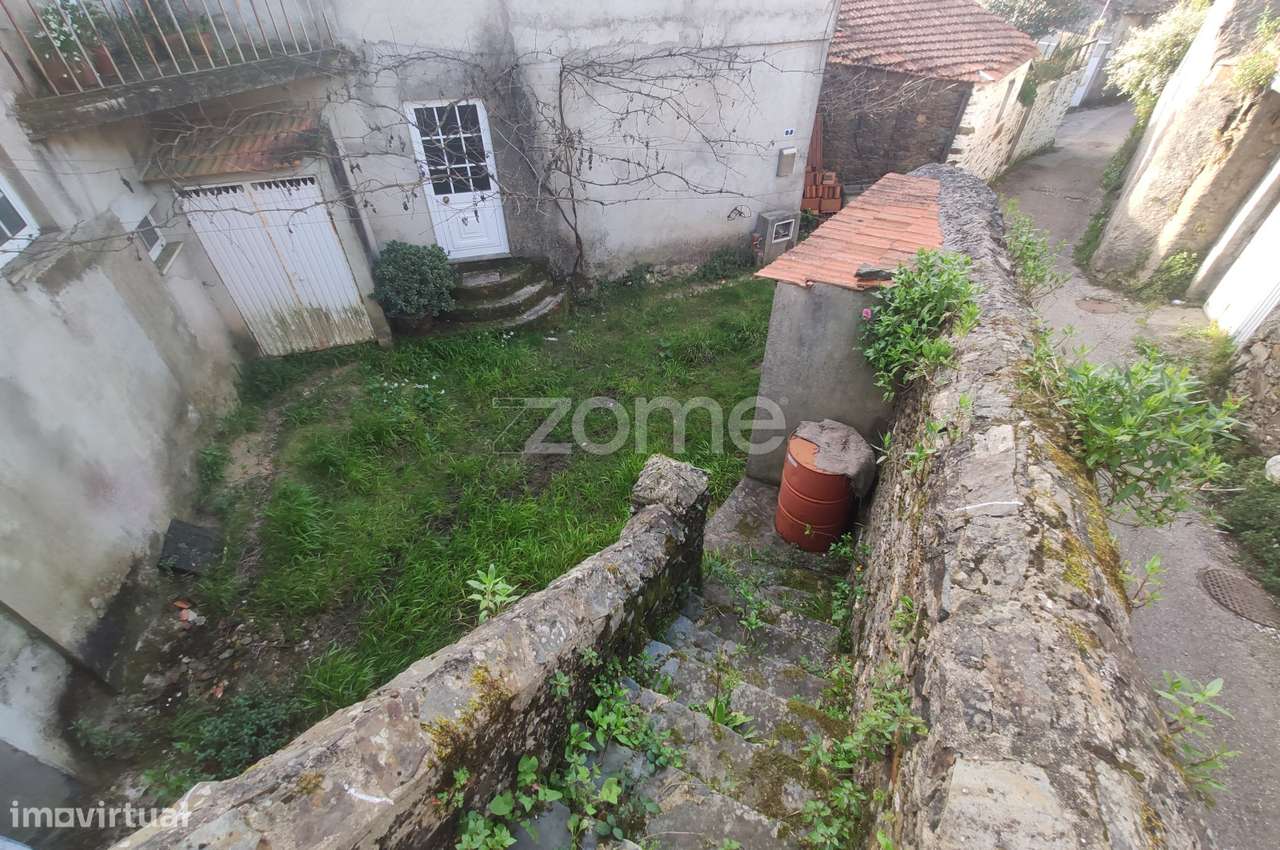 Moradia para Restaurar em Aveleira nos arredores de Coimbra - Grande imagem: 4/29