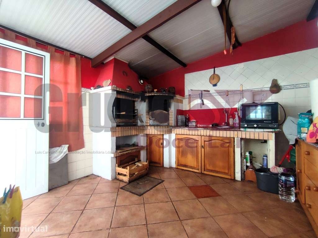 Moradia Isolada T5 com Garagem e anexo em Quinta do Conde-10