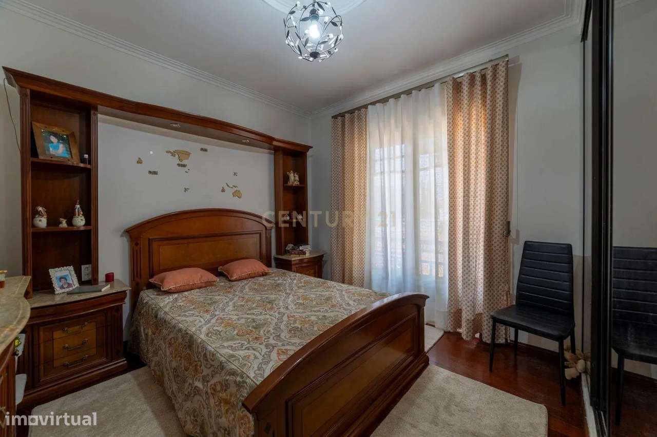 Moradia T3 no Jardim de Cima - Santarém-17