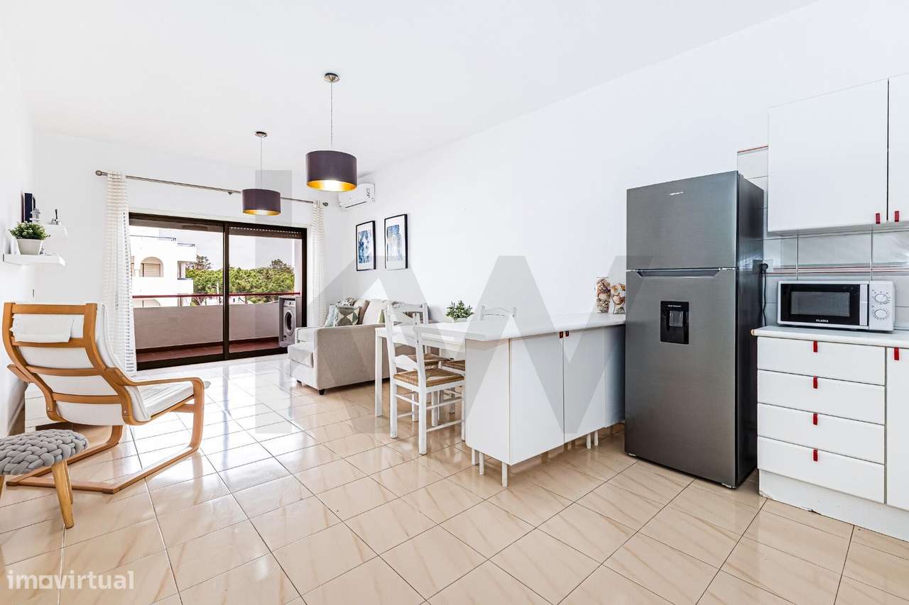 T2 com Vista Mar e Piscina, a 3 Minutos da Praia da Cova Redonda - Grande imagem: 3/19