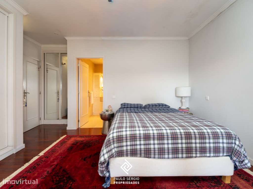 Apartamento T3 Duplex na Maia, próximo do centro da cidade-11