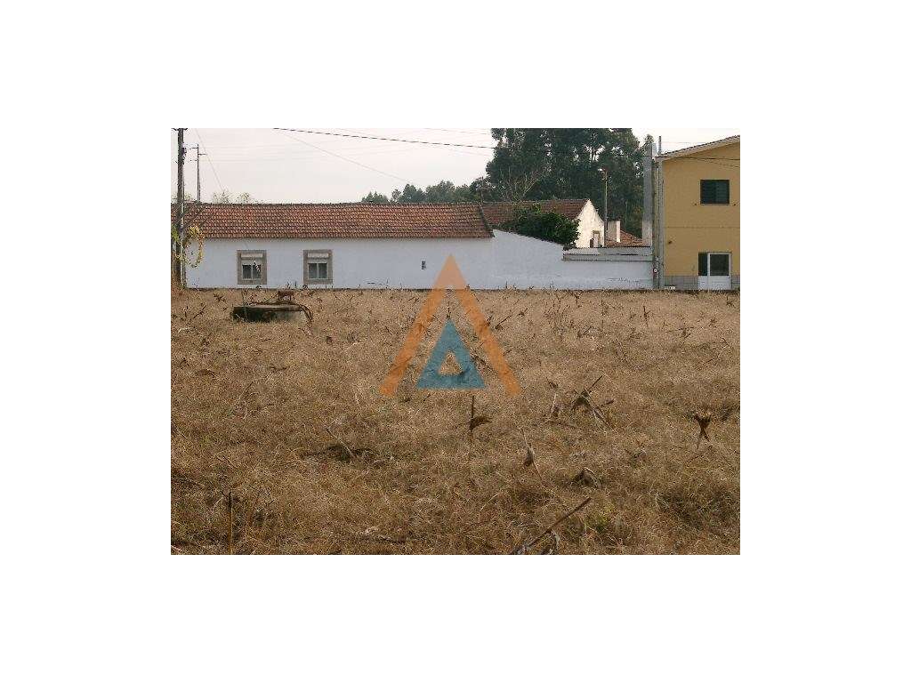 Excelente Terreno urbano - Grande imagem: 2/5