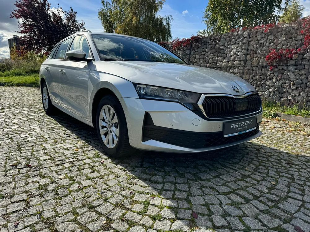 Skoda Octavia Salon Polska FV23%