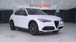 Alfa Romeo Stelvio 2.2 D B-Tech AT8 - 1