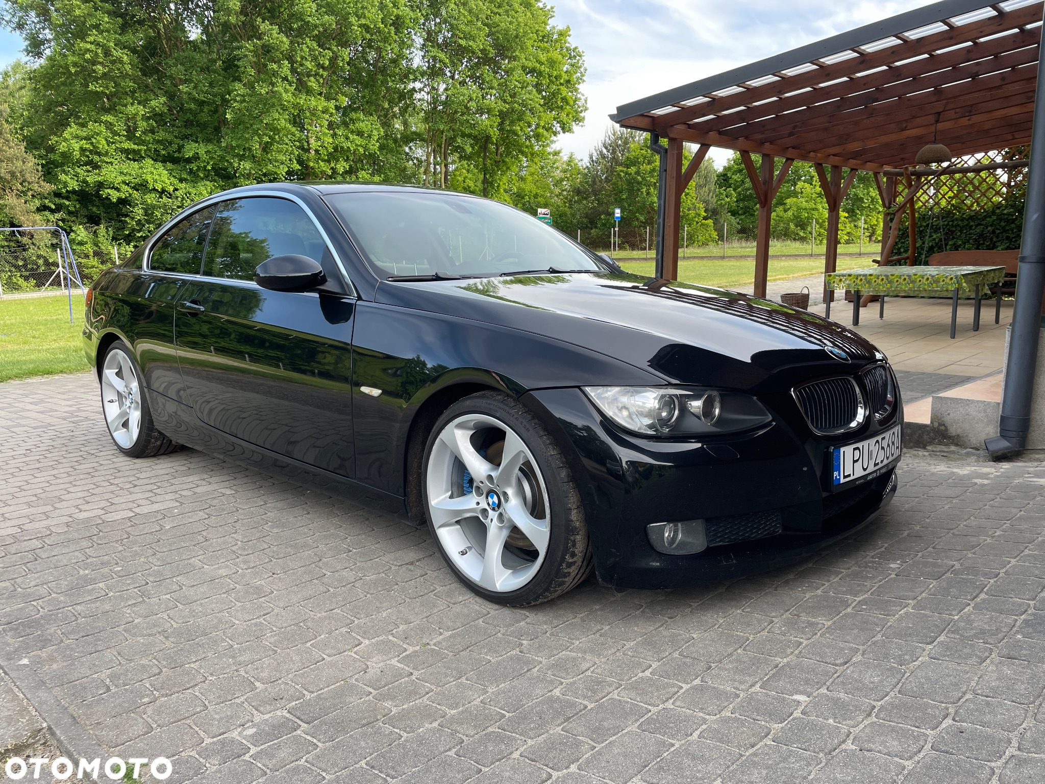 BMW Seria 3 325i Coupe - 2