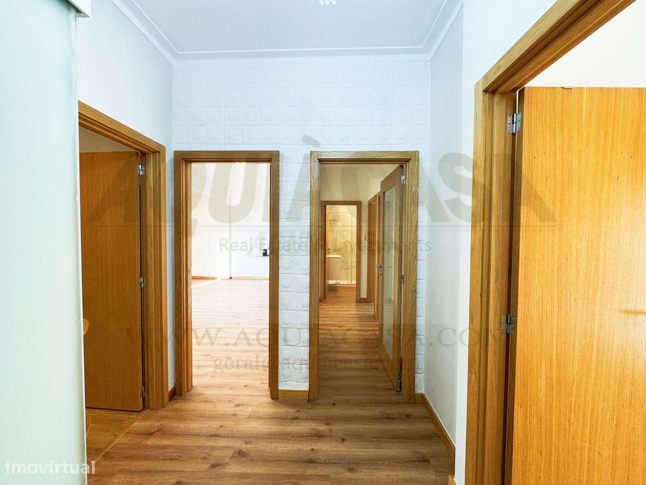 Apartamento T3 Renovado no Bonfim, Porto | 2 Casas de Banho-11