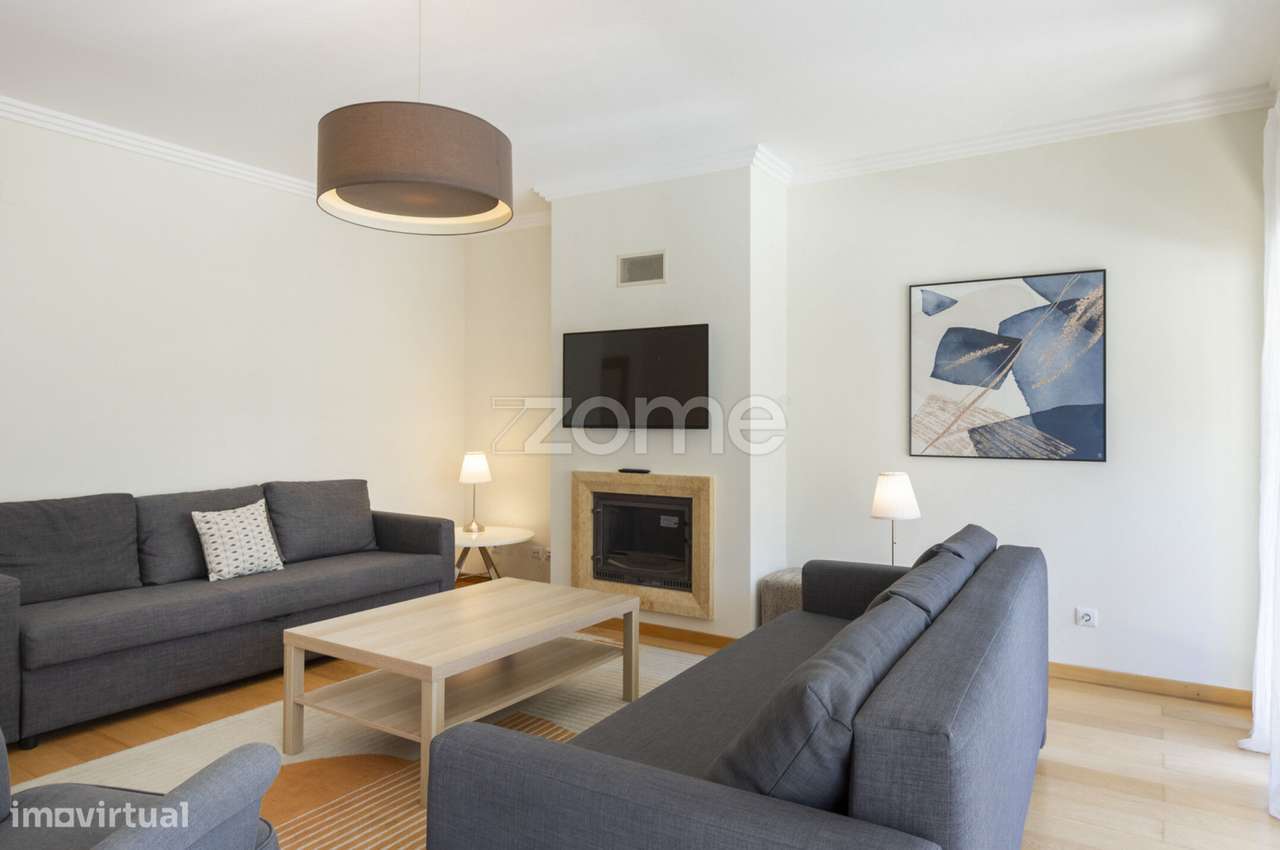 Apartamento T3 com varanda e garagem no L Towers, em Paço de Arcos - Grande imagem: 5/23