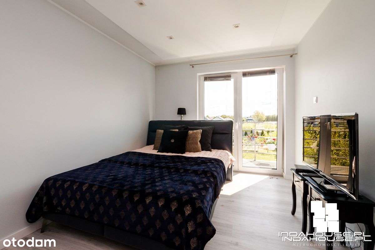 Płaski dach, 5 pokoi, ogród zimowy, fotowoltaika-12