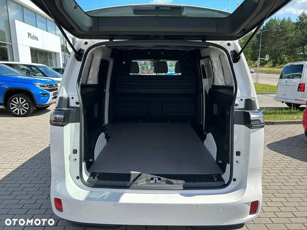 Volkswagen ID BUZZ CARGO - 8