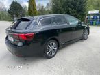 Toyota Avensis 2.0 D-4D Premium - 5