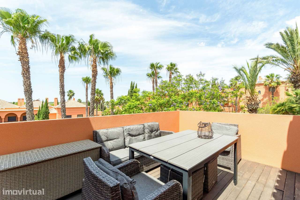 Penthouse T3 num Exclusivo Resort de Golfe-17
