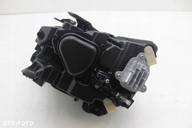 AUDI Q2 81A LIFT LAMPA PRZÓD PRAWA LED 81A941012C - 8