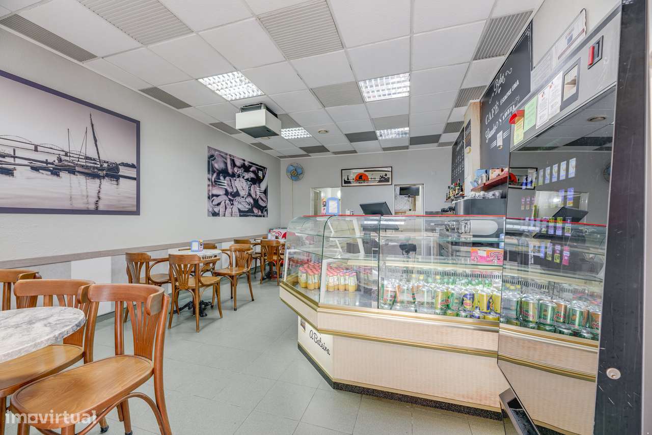 ESPAÇO- COMERCIAL | CAFÉ | VILA FRANCA DE XIRA-5