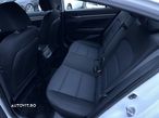 Hyundai Elantra 1.6 CRDI Exclusive - 6