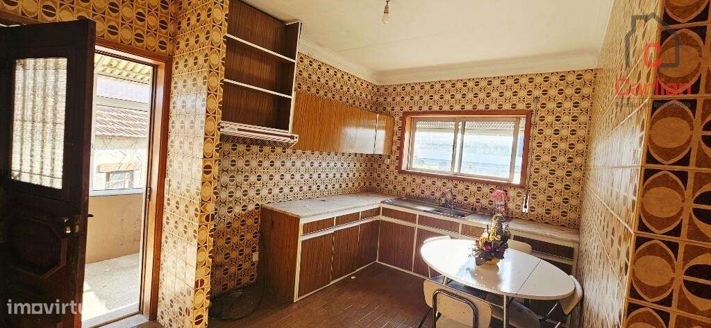 CONJUNTO DE 2 MORADIAS EM GULPILHARES-7