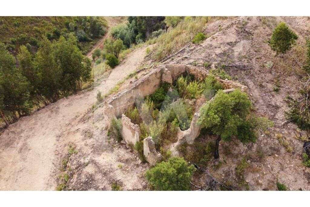 Quinta com 7ha e casas em Engreneiros - Alferce, Monchique - Grande imagem: 5/18