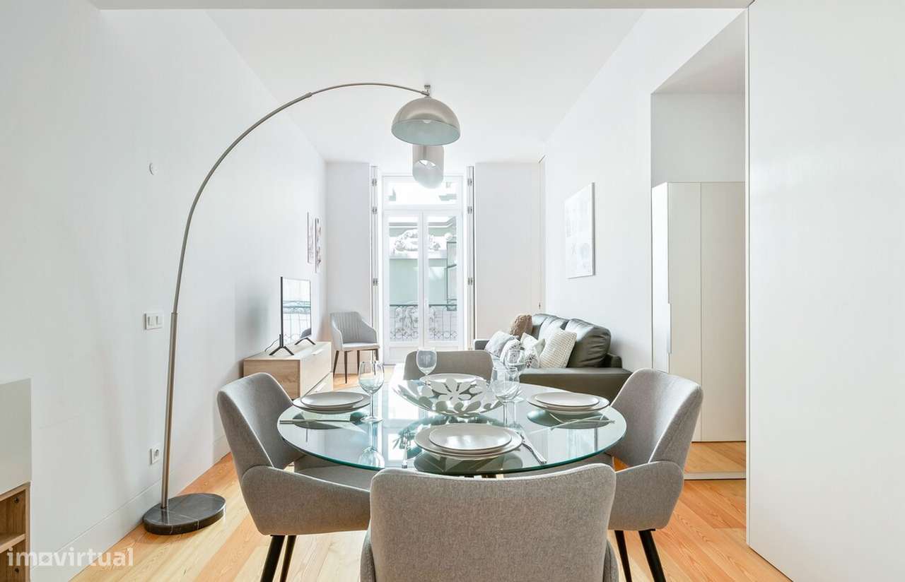 Apartamento Mobilado - Santa Maria Maior - Grande imagem: 4/22