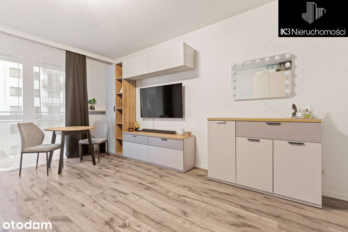 Komfortowe mieszkanie przy metrze-1