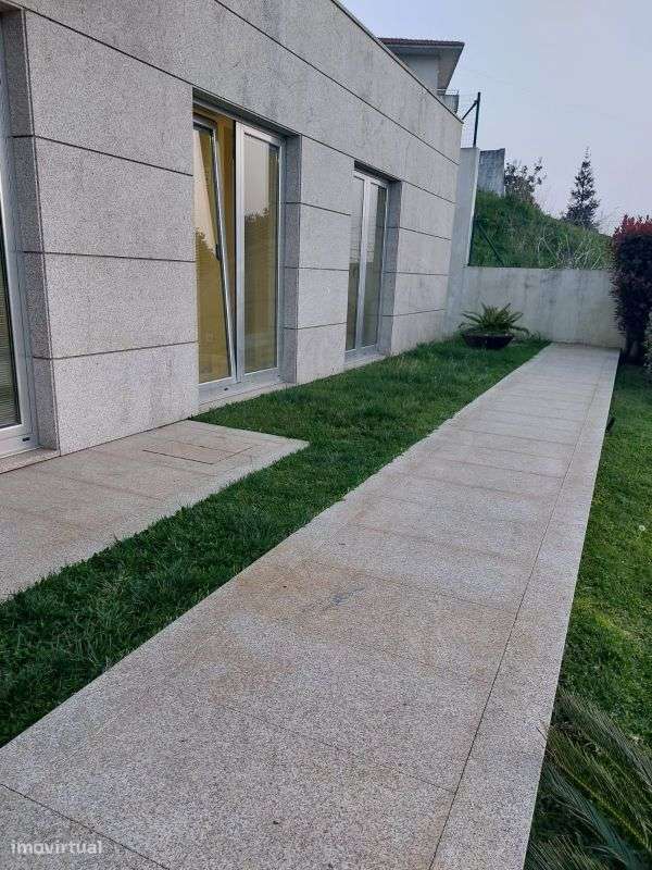 Moradia T3 para venda-10