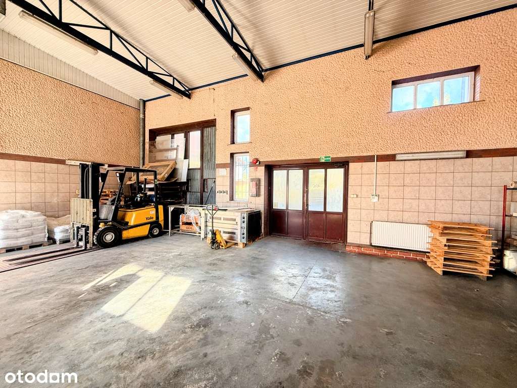 Hala z biurami w świetnej lokalizacji-7