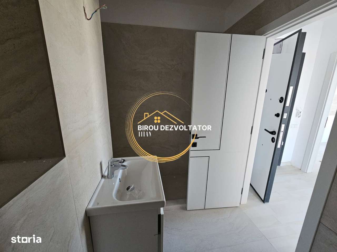 Decomandat 2 bai ansamblu premium metrou Teclu 12minute pallady ikea-10