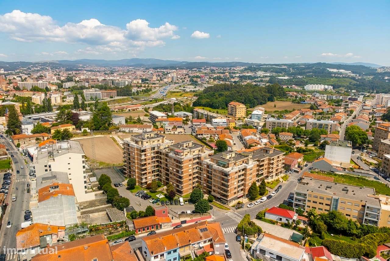 T4 com garagem fechada (38 m²) em Rio Tinto – Excelente oportunidade-31