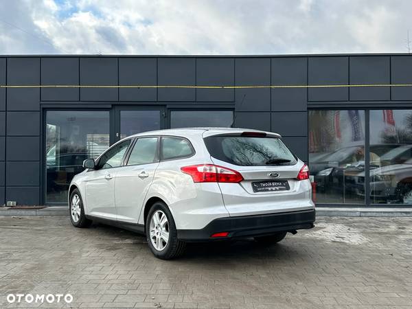 Ford Focus 1.6 TI-VCT Sport - 11