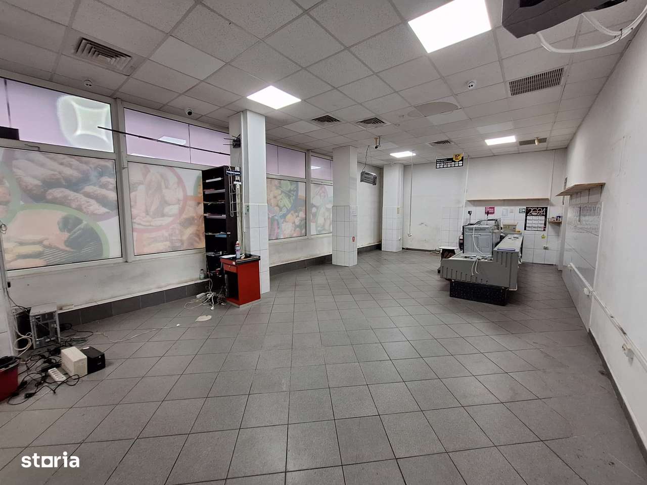 Spatiu Comercial 230mp construiti,400mp teren,Cornisa-2