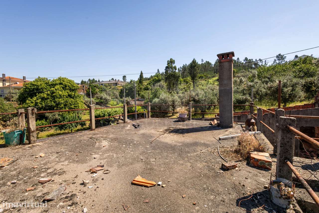 PROPRIEDADE DE CARÁTER NA N2 | 400 m² DE CONSTRUÇÃO, OLIVAL E POTEN...-39