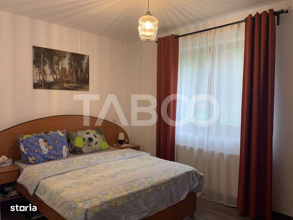 Casa 8 camere 7 bai 284 mp 225mp curte libera in Porumbacu de Sus - Imagine principală: 5/19