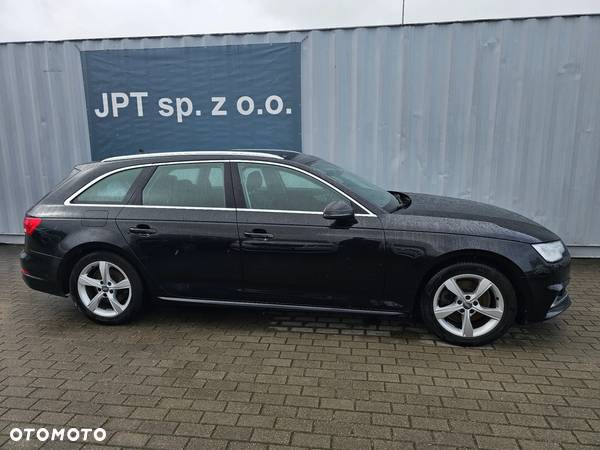 Audi A4 35 TFSI mHEV S tronic - 9