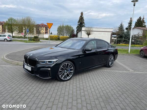 BMW Seria 7 750i xDrive - 2