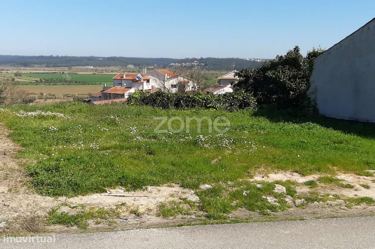 Terreno com viabilidade de construção - Grande imagem: 3/6