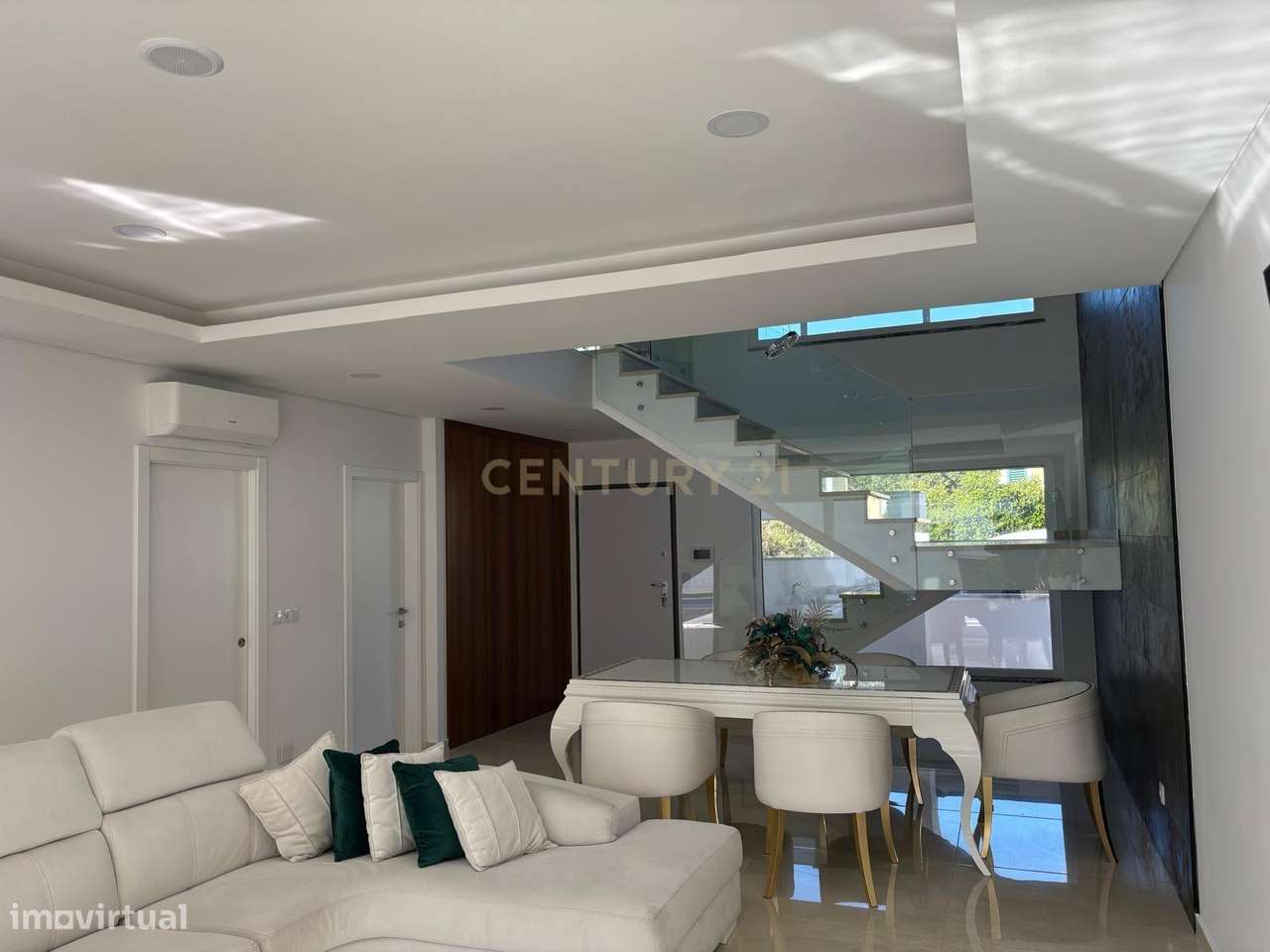 Moradia T4 Como Nova com Piscina | Marisol | 750.000€ - Grande imagem: 3/57