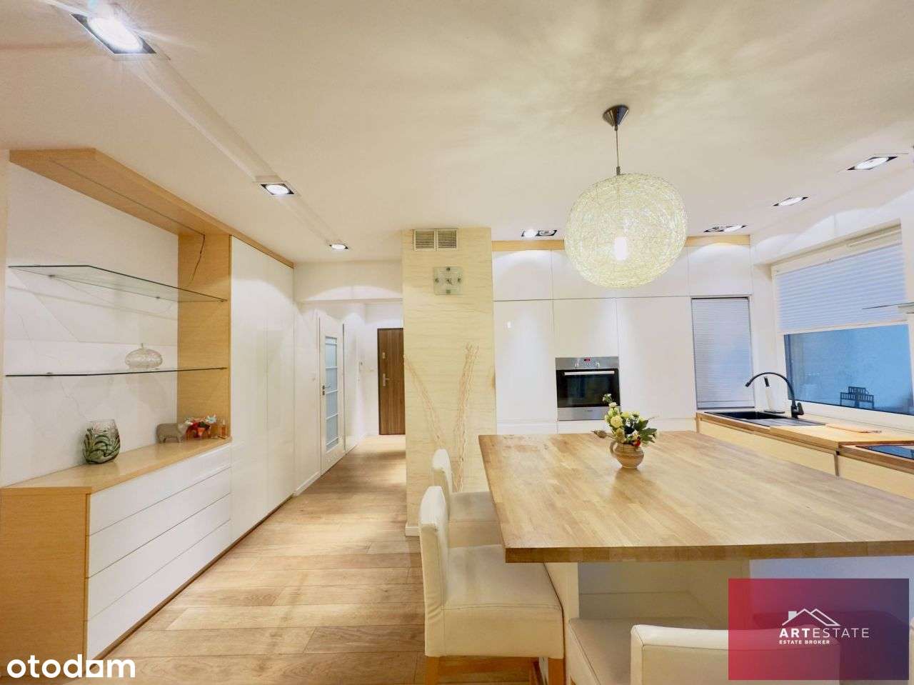 Liściasta Park- 3 pokoje, dwa balkony, 2 piętro-0