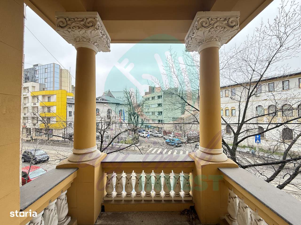 Apartament boieresc partial renovat
