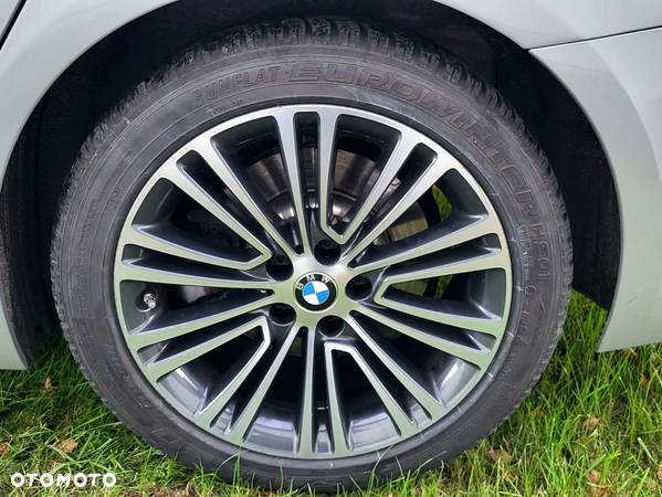 BMW Seria 5 520d Sport Line - 20