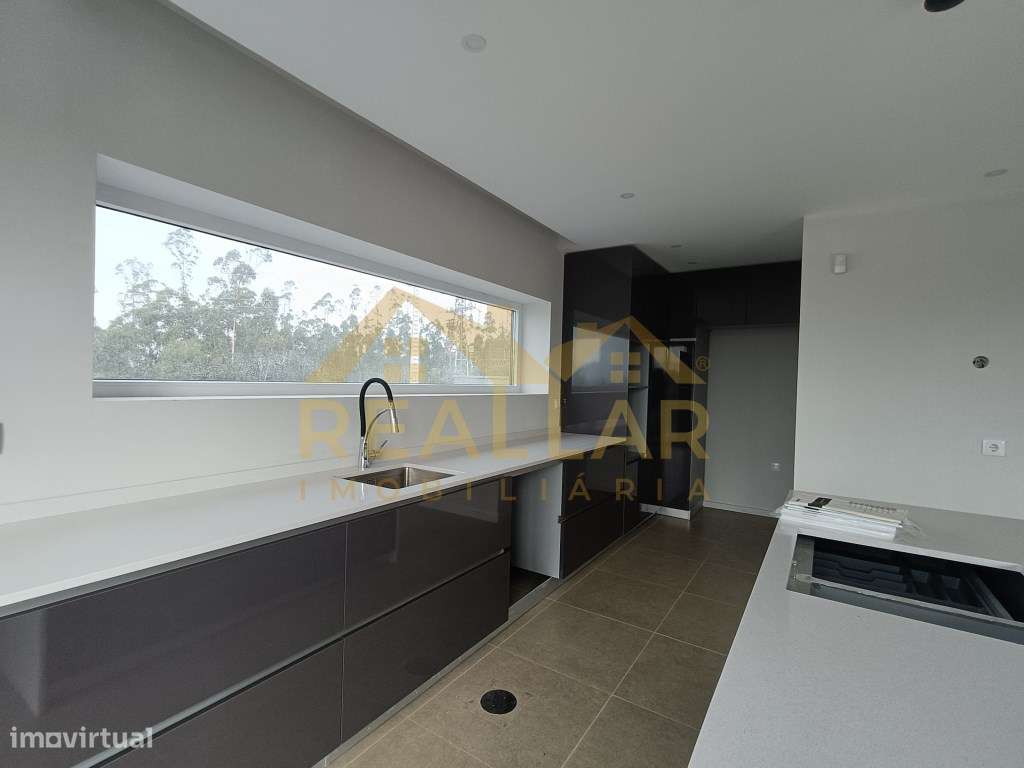 Moradia T3 NOVA em Mosteiró - VILA DO CONDE - Grande imagem: 4/24