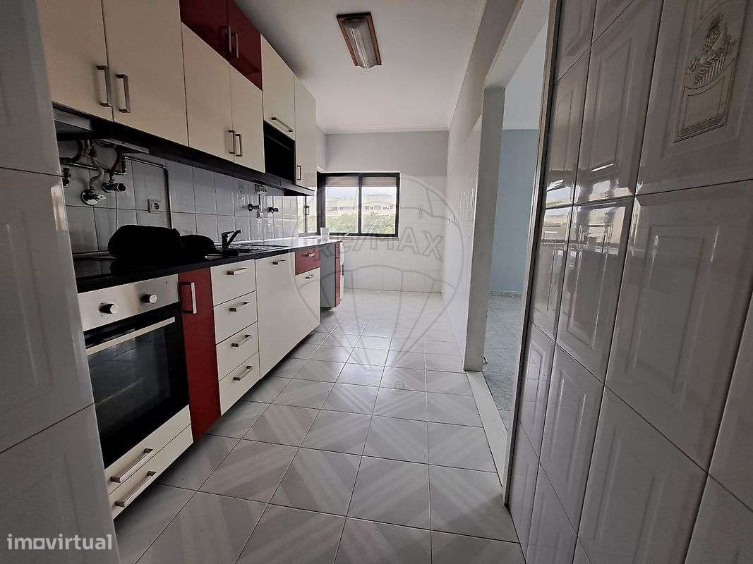 Apartamento T2 para arrendamento - Grande imagem: 3/14