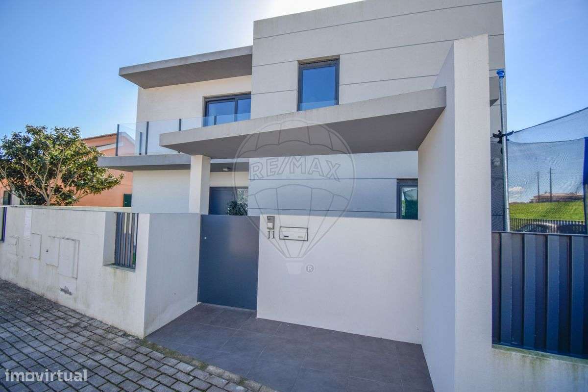 Moradia T5 para venda - Grande imagem: 4/50