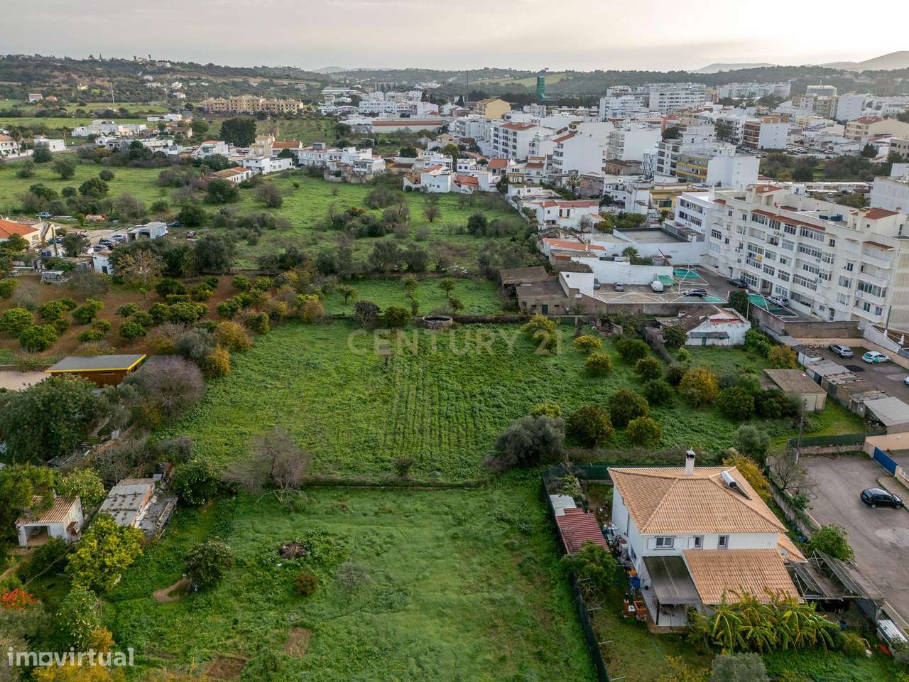 OPORTUNIDADE EXCLUSIVA DE INVESTIMENTO EM LOULÉ – PIP APROVADO!-11