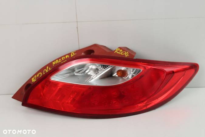 LAMPA PRAWY TYŁ TYLNA MAZDA 2 II 07-10R - 1