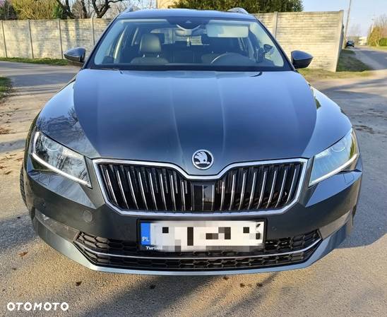 Skoda Superb 2.0 TDI Ambition DSG - 3