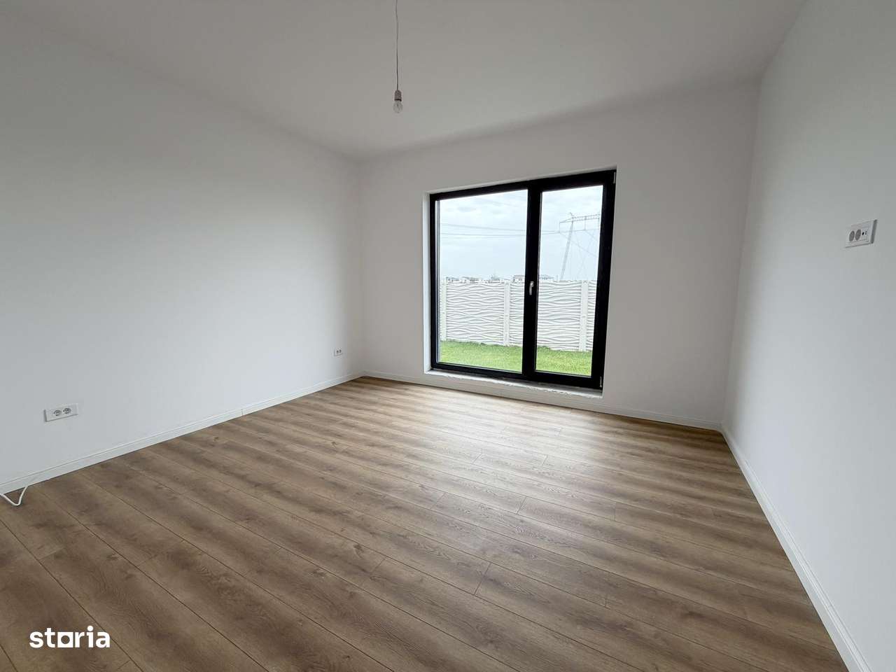 Casa individuala ~ 4 camere ~ 2 bai ~ 130mp utili + teren 470mp-6