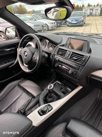 BMW Seria 1 120d xDrive - 12