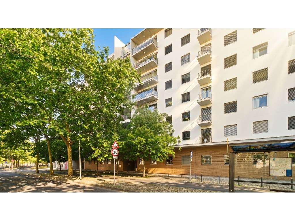 Apartamento T4, situado no prestigiado Parque das Nações, em Lisboa-29