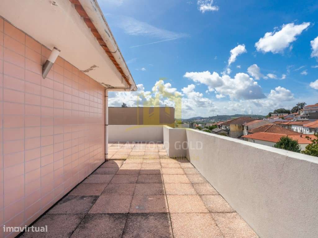 Apartamento T1 de Charme em Guimarães - Creixomil-16