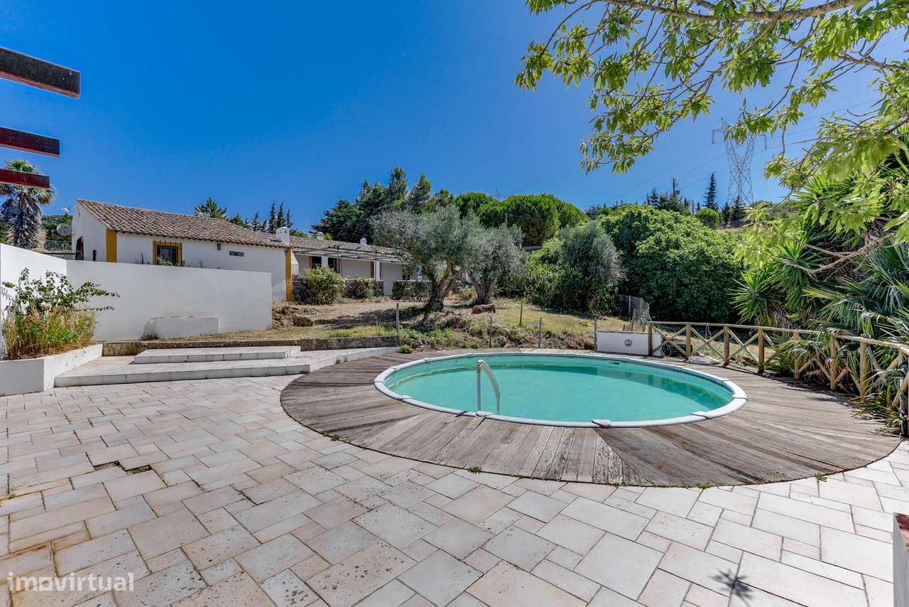 Quinta com Piscina e 2 Hectares a 25 km de Lisboa-28