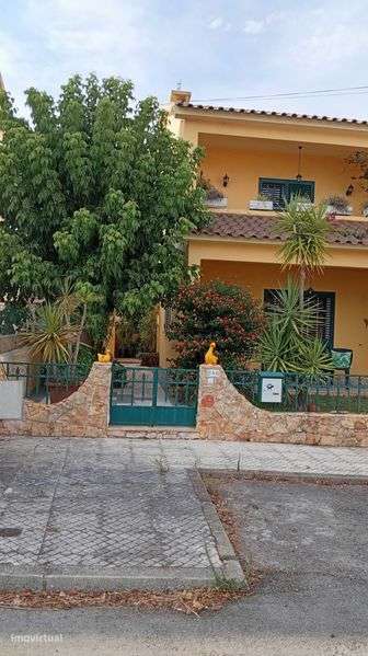 Vende-se fabulosa vivenda T4 fabulosa - Grande imagem: 4/11